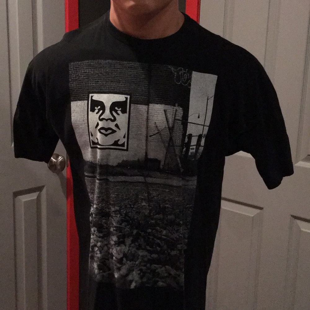 OBEY XL T-Shirt